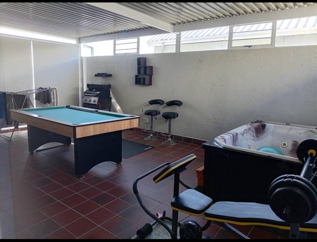 2 BEDROOM PENTHOUSE TO LET IN UMHLANGA RIDGE